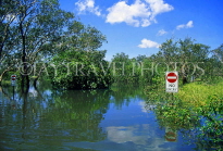 AUSTRALIA, Northern Territory, Kakadu National Park, Yellow Waters, flooded roads, AUS592JPL