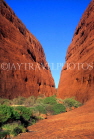 AUSTRALIA, Northern Territory, Uluru-Kata Tjuta Nat Park, THE OLGAS (Kata Tjuta), Olga Gorge, AUS392JPL