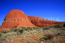 AUSTRALIA, Northern Territory, Uluru-Kata Tjuta National Park, THE OLGAS (Kata Tjuta), boulder, AUS69JPL