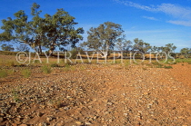 AUSTRALIA, Northern Territory, West MacDonnell Nat Park, Glen Helen Gorge, dry Finke River, AUS494JPL