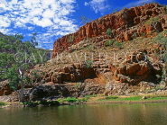 AUSTRALIA, Northern Territory, West MacDonnell Nat Park, Ormiston Gorge, waterhole, AUS1237JPL