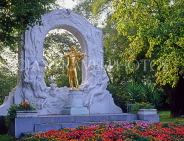 Austria, VIENNA, Johann Strauss Monument, at Stadpark (City Park), VIE329JPL