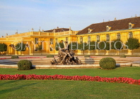 Austria, VIENNA, Schonbrunn Palace and gardens, VIE278JPL