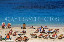 BAHAMAS, Paradise Island, beach and sunbathers, BAH266JPL