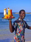 BAHAMAS, Paradise Island, waiter on beach, with cocktails, BAH990JPL