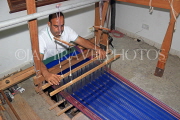 BAHRAIN, Budaiya, Al Jasrah Handicraft Centre, cloth weaving, BHR404JPL