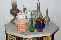 BAHRAIN, Budaiya, Al Jasrah House of Shaikh Isa, living room furniture, pottery, BHR415JPL