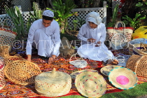 BAHRAIN, Budaiya, Farmers' Market, Handicrafts, weaving, BHR2314JPL