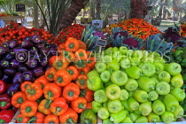 BAHRAIN, Budaiya, Farmers' Market, colourful peppers, BHR2304JPL