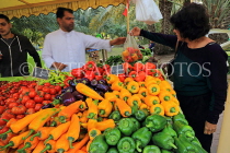 BAHRAIN, Budaiya, Farmers' Market, peppers, and shopper, BHR2056JPL