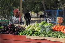 BAHRAIN, Budaiya, Farmers' Market, vegetable stall, BHR1204JPL