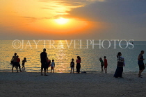 BAHRAIN, Budaiya, beach, sunset, people enjoying the seaside, and paddling, BHR1434JPL