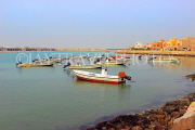 BAHRAIN, Budaiya, seafront, 59th Avenue breakwater, harbour and boats, BHR1415JPL