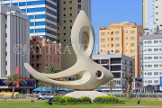 BAHRAIN, Manama, Al Fateh Corniche, Fish Monument, BHR582JPL