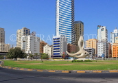 BAHRAIN, Manama, Al Fateh Corniche, Fish Monument, BHR584JPL