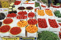 BAHRAIN, Manama, Central Market, varieties of Tomato, BHR1308JPL