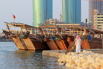 BAHRAIN, Manama, Financial Harbour area, traditional fishing boats (dhows), BHR767JPL