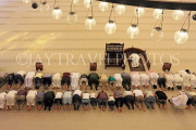 BAHRAIN, Manama, Grand Mosque (Al-Fateh Mosque), interior, people praying, BHR889JPL