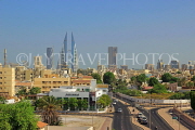 BAHRAIN, Manama, city view, and Bahrain World Trade Centre towers, BHR785JPL