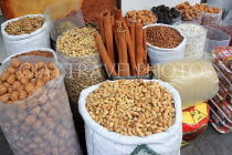 BAHRAIN, Manama Souk (Souq), Cinnamon sticks and nuts, BHR2133JPL