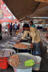BAHRAIN, Muharraq, Hidd Fish Market, BHR2356JPL