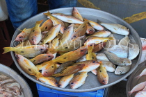 BAHRAIN, Muharraq, Hidd Fish Market, BHR2388JPL