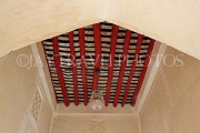 BAHRAIN, Muharraq, Shaikh Isa Bin Ali House, room with traditional roof beams, BHR831JPL
