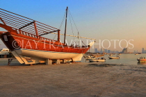 BAHRAIN, Muharraq, coastal fishing village area, Dhow on beach, BHR2466JPL