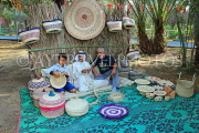 BAHRAIN, Noor El Ain, Grand Bazaar, Farmers Market, Handicrafts Festival, weaving, BHR2064JPL