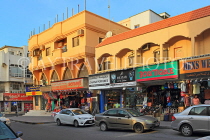BAHRAIN, Rifa town, main street and shopping area, BHR2322JPL
