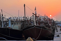 BAHRAIN, Sitra, Sitra Fisherman Port, waterfront, sunset, BHR2416JPL