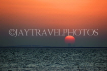 BAHRAIN, coast by Al Jasra, and sunset, BHR1377JPL