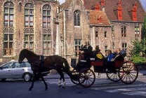 Belgium, BRUGES, sightseeing by horse drawn carriages, BEL292JPL
