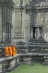 CAMBODIA, Angkor Wat, temple, and Buddhist monks, CAM102JPL