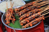 CAMBODIA, Phnom Penh, Phsar Chas (Market), street food stalls, CAM1697JPL