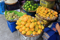 CAMBODIA, Phnom Penh, Phsar Kandal (Market), Mango, Custard Apple, Orange, CAM1928JPL