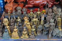 CAMBODIA, Phnom Penh, Phsar Thmey (Central Market), crafts, souvenir stalls, CAM2116JPL