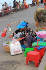 CAMBODIA, Phnom Penh, Sisowath Quay (riverside), street food vendor, CAM1801JPL