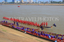 CAMBODIA, Phnom Penh, Water Festival, racing boats getting ready, Tonle Sap River, CAM1523JPL