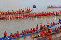 CAMBODIA, Phnom Penh, Water Festival, racing boats getting ready, Tonle Sap River, CAM1525JPL
