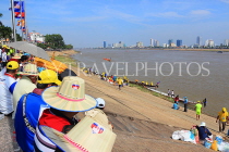 CAMBODIA, Phnom Penh, Water Festival, spectators by Tonle Sap River, CAM1620JPL