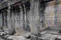 CAMBODIA, Siem Reap, Angkor Thom, Bayon Temple, bas-relief galleries, CAM743JPL