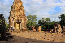CAMBODIA, Siem Reap, East Mebon Temple, upper terrace and tower, CAM1208JPL