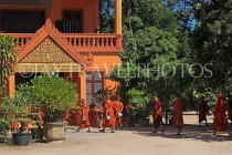 CAMBODIA, Siem Reap, Wat Bo Temple, Monks, CAM2066JPL