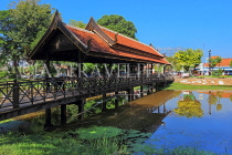 CAMBODIA, Siem Reap, town centre, Siem Reap River, and footbridge, CAM2310JPL
