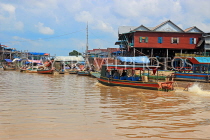 CAMBODIA, Tonle Sap Lake, Kampong Phluk Fishing Village, CAM1307JPL