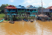 CAMBODIA, Tonle Sap Lake, Kampong Phluk Fishing Village, houses on stilts, CAM1296JPL