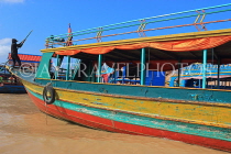 CAMBODIA, Tonle Sap Lake, Kampong Phluk Fishing Village, tour boat, CAM1334JPL