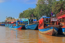 CAMBODIA, Tonle Sap Lake, Kampong Phluk Fishing Village, tour boats, CAM1332JPL