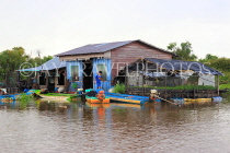 CAMBODIA, Tonle Sap Lake, Mechrey Floating Village, CAM828JPL